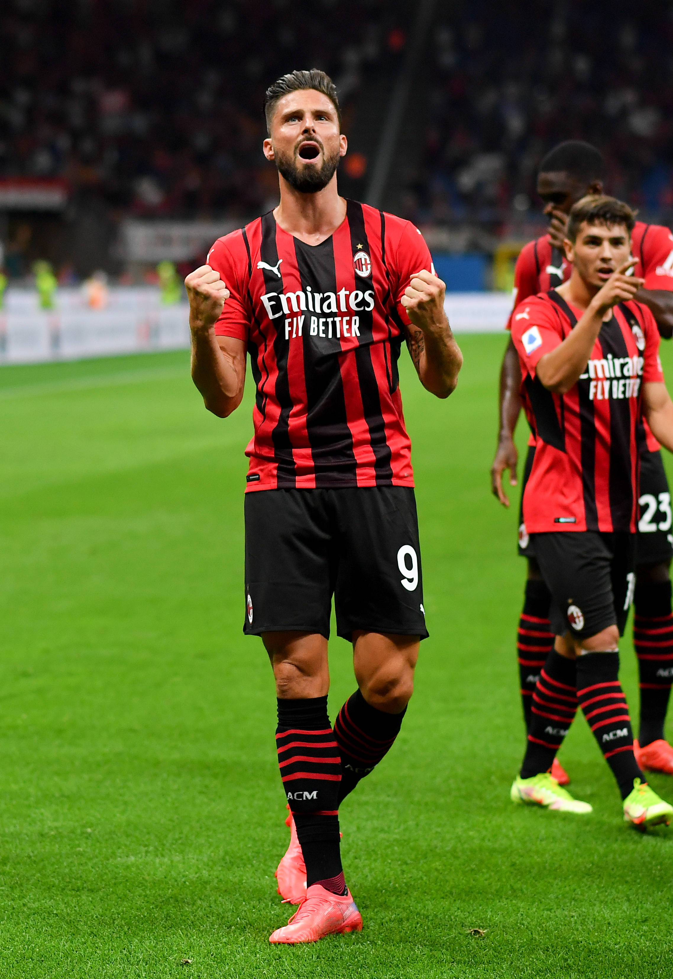 古蒂：阿隆索是最好的教练，他受到了不公平对待（古蒂力挺阿隆索：最佳主帅却遭不公对待）