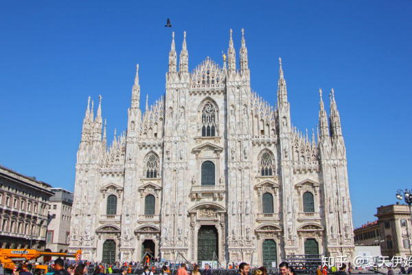 阿方索-戴维斯：复出的感觉太棒了，我满脸笑容（阿方索-戴维斯：重返赛场太爽了，脸上挂满笑容）