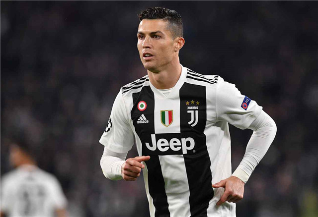 曼城vs西汉姆联首发：哈兰德PK鲍文！福登、B席出战（曼城对阵西汉姆联首发出炉：哈兰德对决鲍文，福登与B席先发）