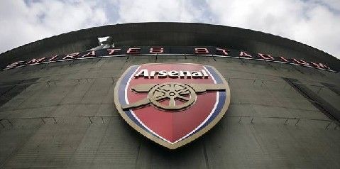 罗马诺：皇马想让TAA完全恢复身体状态，并对他保持信心（罗马诺：皇马盼TAA先完全康复，对其信心不变）