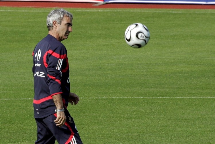 15场22球，切尔西成为欧冠对巴萨进球第三多的球队（欧冠对阵巴萨，切尔西15战攻入22球，进球数排名第三）