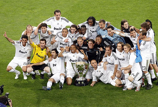 攻防偏科明显！掘金主帅：我们的防守退步了，要蹲下去防守（掘金攻防失衡加剧！主帅直言防守倒退：得蹲下去守住）