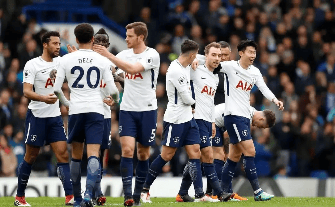 鲁尼：库库雷利亚给大家上了节对付亚马尔的最佳示范课（鲁尼：如何限制亚马尔？库库雷利亚做出最佳示范）