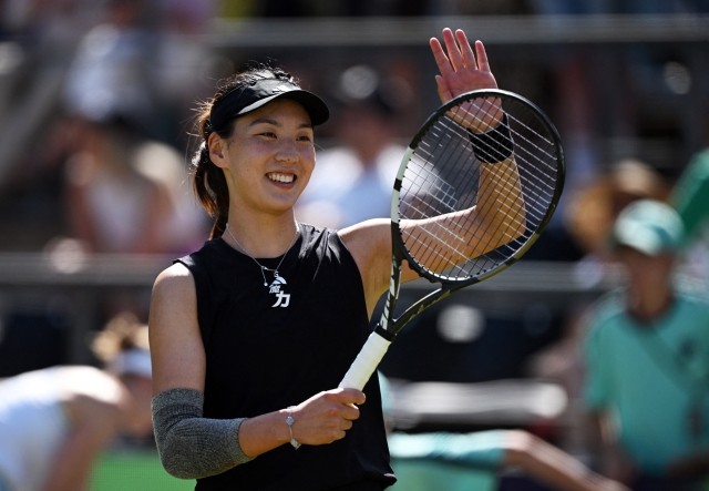 与球迷的一 与球迷的一